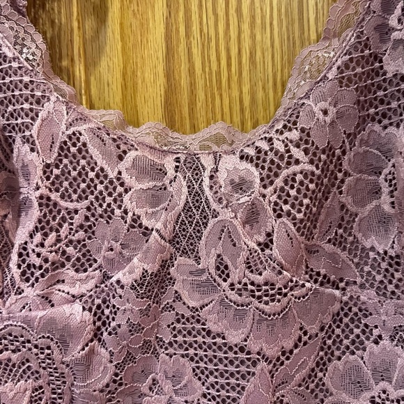 Free People Intimately Perfectly Fine Long Sleeve Lace Bodysuit Mauve Sz Medium‎ - Picture 7 of 16